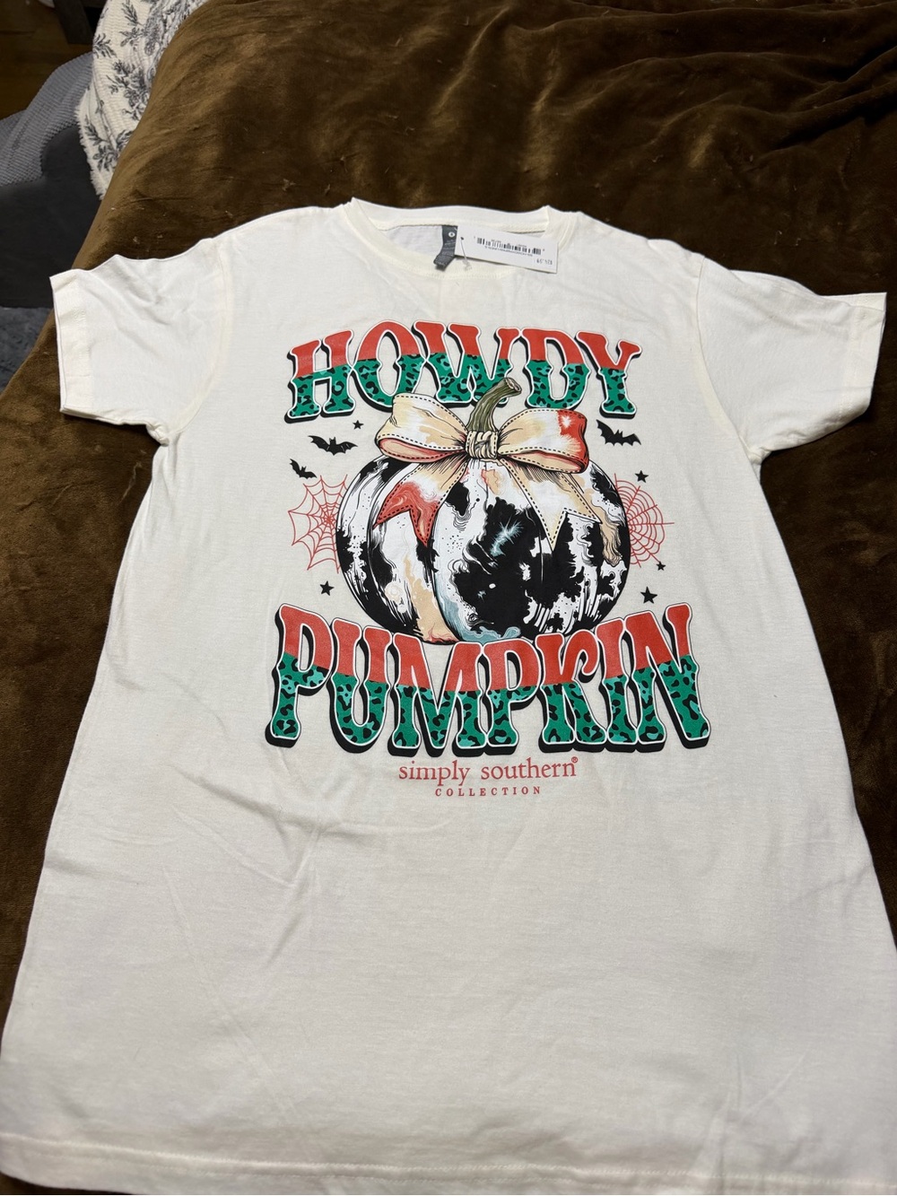 Simply Southern White "Howdy Pumpkin" Short Sleeve Graphic Tee small nwt
